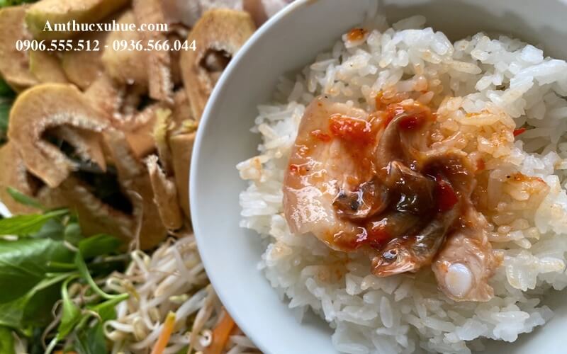 mắm rò ăn với cơm nóng mắm huế mua ở đâu